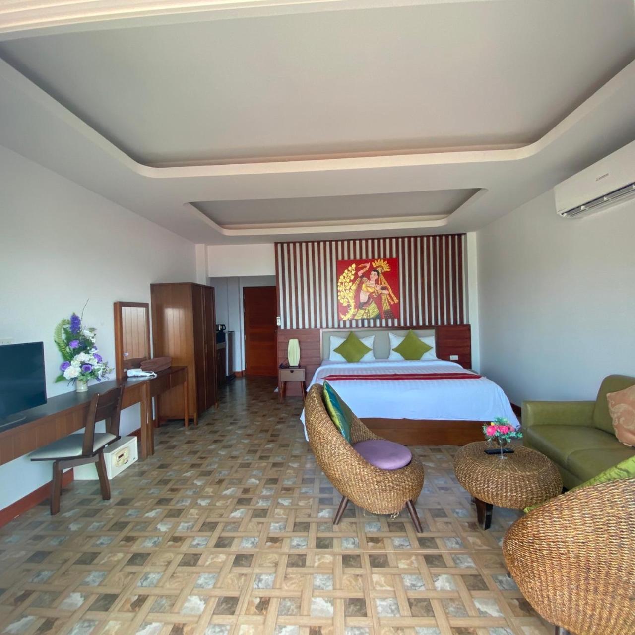 Da Bungalows Kata pláž Exteriér fotografie